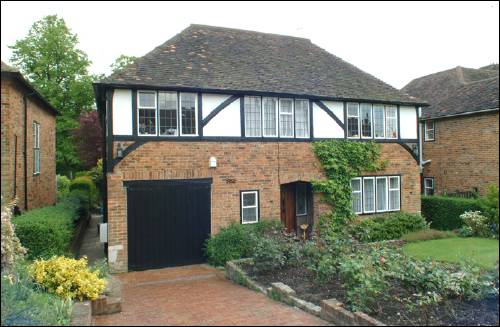 08 Edmunds Walk